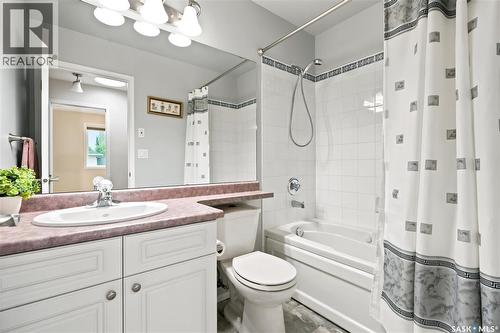 526 Mcwillie Avenue, Saskatoon, SK 