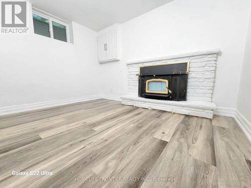 BSMT - 764 GORHAM STREET , Newmarket, Ontario L3Y 1L6 5