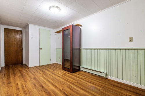 Bureau - 237 Rue Leber, Saint-Constant, QC 