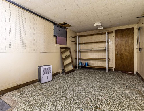 Garage - 237 Rue Leber, Saint-Constant, QC 