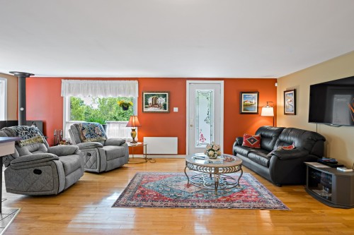 Salon - 130 Ch. Du Lac-Dufour, Mont-Tremblant, QC - Indoor Photo Showing Living Room