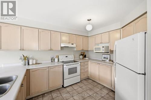 24 Wetherburn Drive, Whitby (Williamsburg), ON 