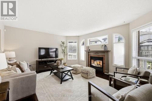 24 Wetherburn Drive, Whitby (Williamsburg), ON 