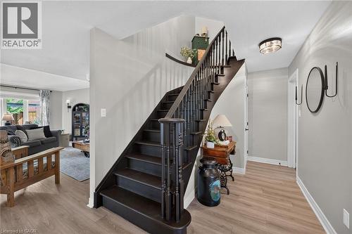 7 Etherington Crescent, Binbrook, ON 