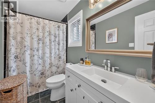 7 Etherington Crescent, Binbrook, ON 