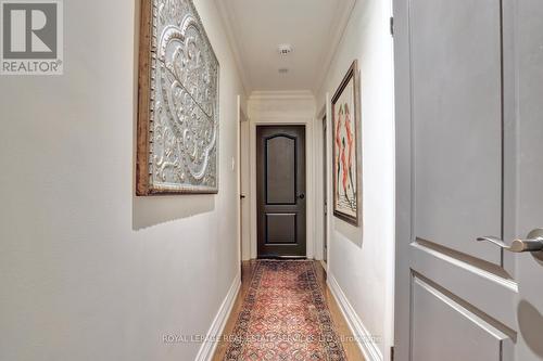 1028 Cedar Avenue, Burlington, ON 