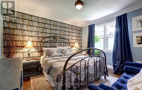 1028 Cedar Avenue, Burlington, ON 
