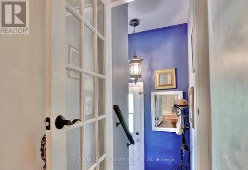 1028 Cedar Avenue, Burlington, ON 