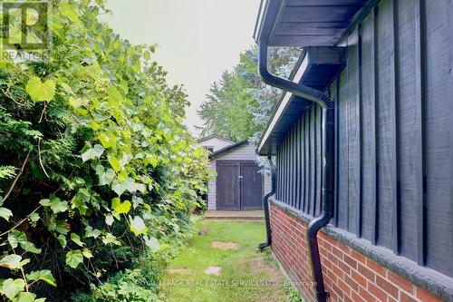 1028 Cedar Avenue, Burlington, ON 