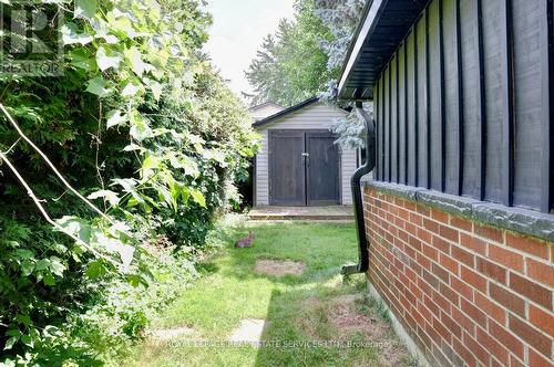 1028 Cedar Avenue, Burlington, ON 