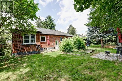 1028 Cedar Avenue, Burlington, ON 