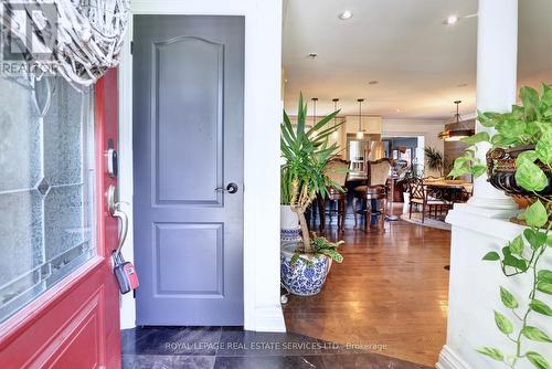 1028 Cedar Avenue, Burlington, ON 