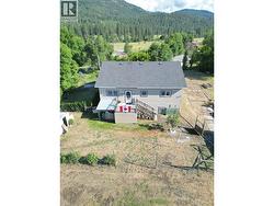 4240 Vancouver Avenue E Grand Forks, BC V0H 1H5