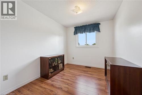 315 Mayview Crescent Unit# B, Waterloo, ON 