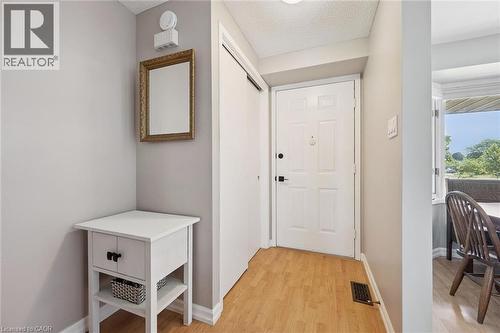 315 Mayview Crescent Unit# B, Waterloo, ON 