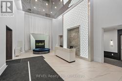 Lobby - 