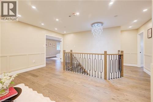 252 Gravel Ridge Trail, Kitchener, ON - Indoor Photo Showing Other Room