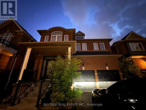 162 BATHURST GLEN DRIVE  Vaughan, ON L4J 8Y8