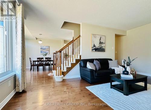 202 Mareth Way, Ottawa, ON 