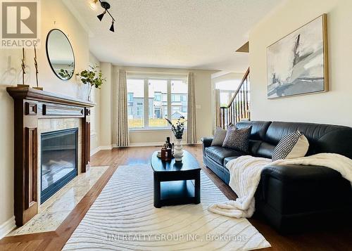 202 Mareth Way, Ottawa, ON 