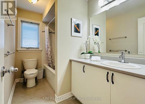 202 Mareth Way, Ottawa, ON 