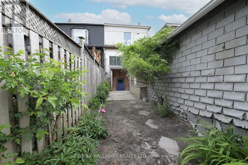 259 Wolverleigh Boulevard, Toronto, ON 