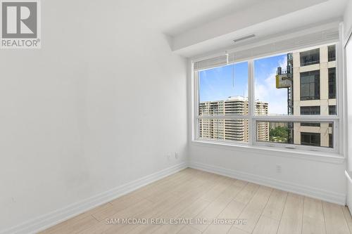 1102 - 30 Elm Drive, Mississauga, ON - Indoor Photo Showing Other Room