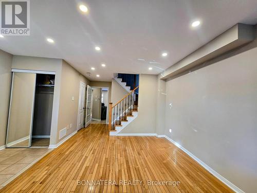 5455 Farmcote Drive, Mississauga, ON 