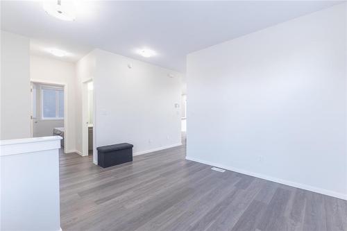 220 North Haven Way, West St Paul, MB - Indoor Photo Showing Other Room