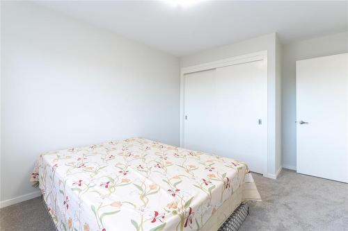 220 North Haven Way, West St Paul, MB - Indoor Photo Showing Bedroom