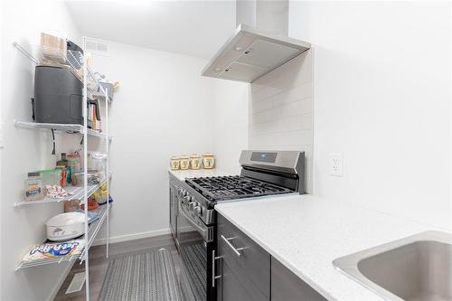 220 North Haven Way, West St Paul, MB - Indoor