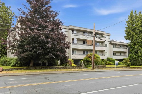 #103-3235 Quadra St  Saanich, BC V8X 1G4