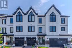 742 KINSTEAD PVT PRIVATE Ottawa, ON K2S 3B3