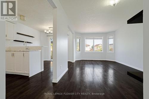 99 Windflower Drive, Kitchener, ON - Indoor Photo Showing Other Room