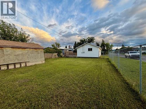 832 106 Avenue, Dawson Creek, BC - Outdoor