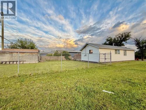 832 106 Avenue, Dawson Creek, BC - Outdoor