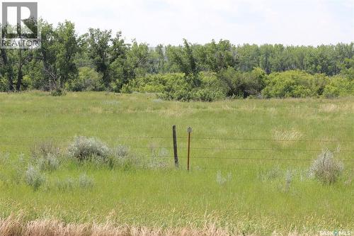 River Front Property, Leader, SK 