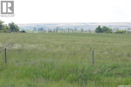 River Front Property, Leader, SK 