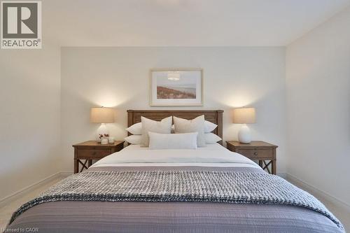 1962 Calgary Court, Mississauga, ON 