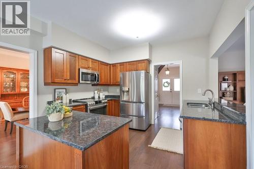 1962 Calgary Court, Mississauga, ON - Indoor Photo Showing Kitchen With Stainless Steel Kitchen With Double Sink