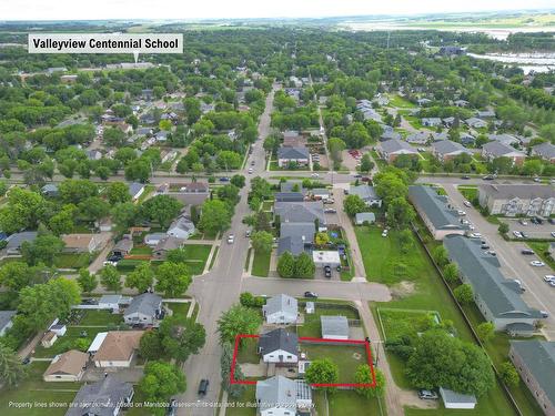2427 Rosser Avenue, Brandon, MB 