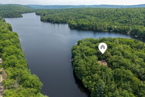Vue sur l'eau - 435 Ch. Du Tangara, Lac-Aux-Sables, QC 