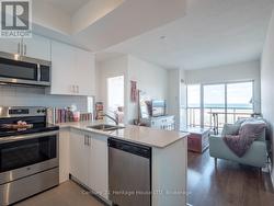 Open concept living - Staged - 
