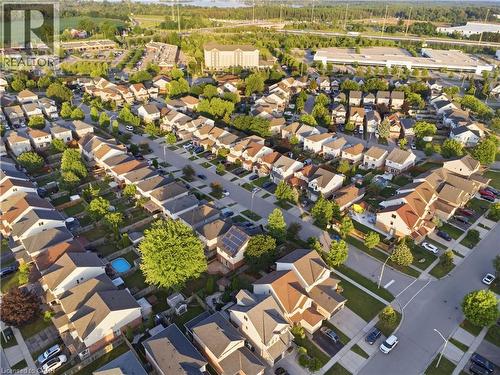 Residential neighborhood featuring numerous detached homes with varied architectural styles - 128 Houghton Street, Cambridge, ON 