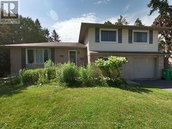 MAIN FLOOR - 1167 WELLER STREET  Peterborough (Monaghan Ward 2), ON K9J 7M9