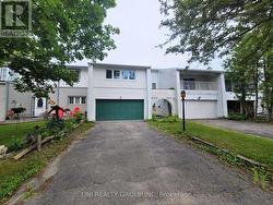 45 GRADY CRESCENT Ottawa, ON K2H 5S2