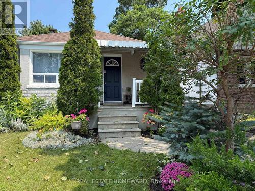 59 MANDERLEY DRIVE  Toronto, ON M1N 3G1