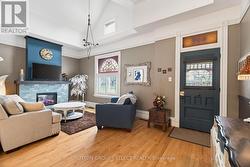 Vaulted Ceiling in Living room - 