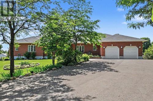 2602 Manotick Station Road, Ottawa, ON 