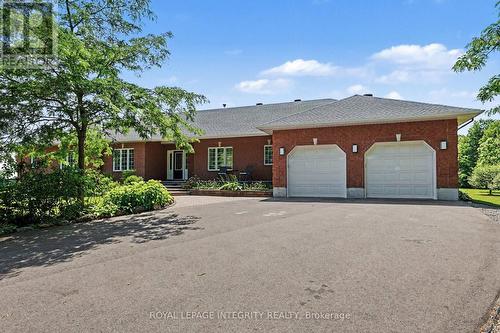2602 Manotick Station Road, Ottawa, ON 